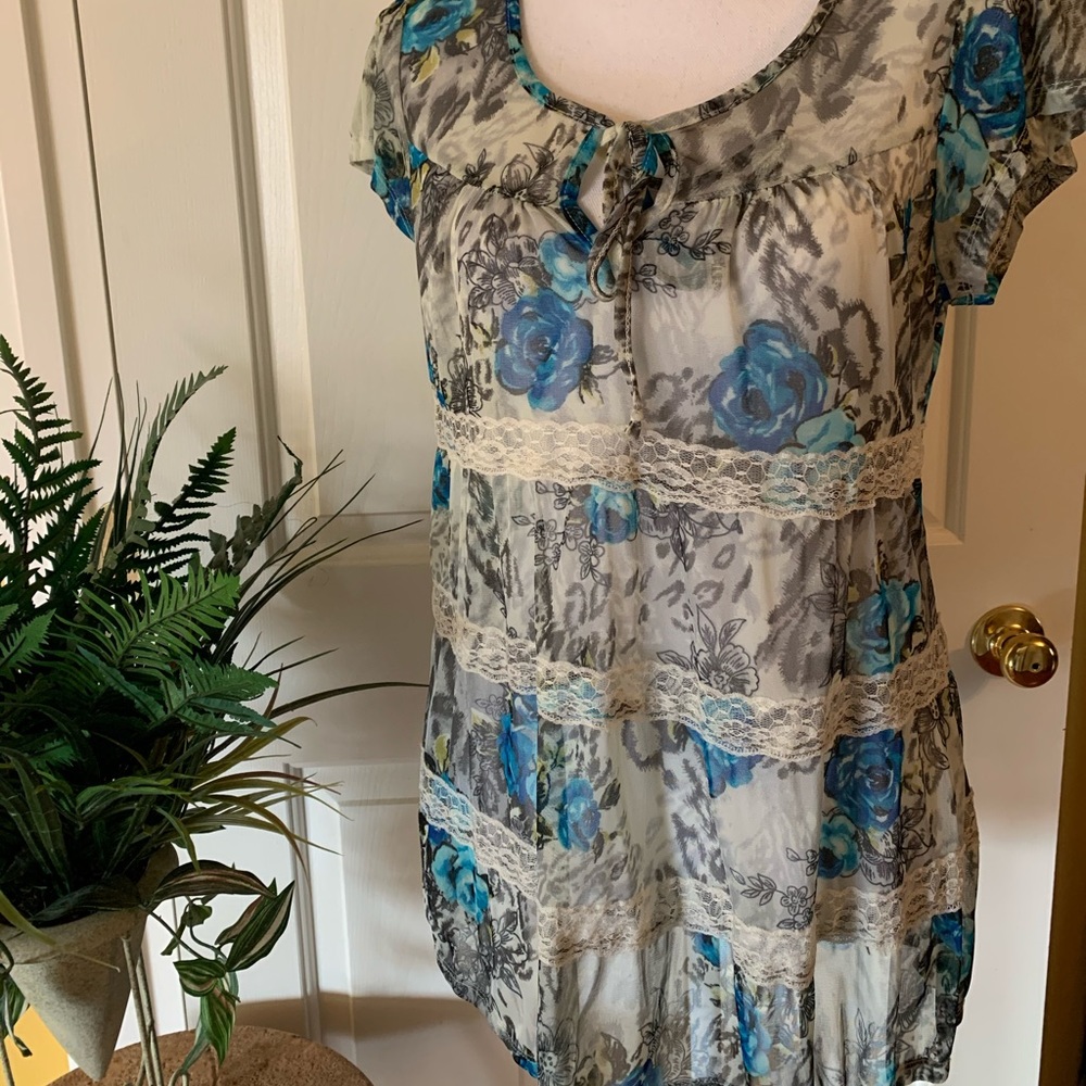 Women Top